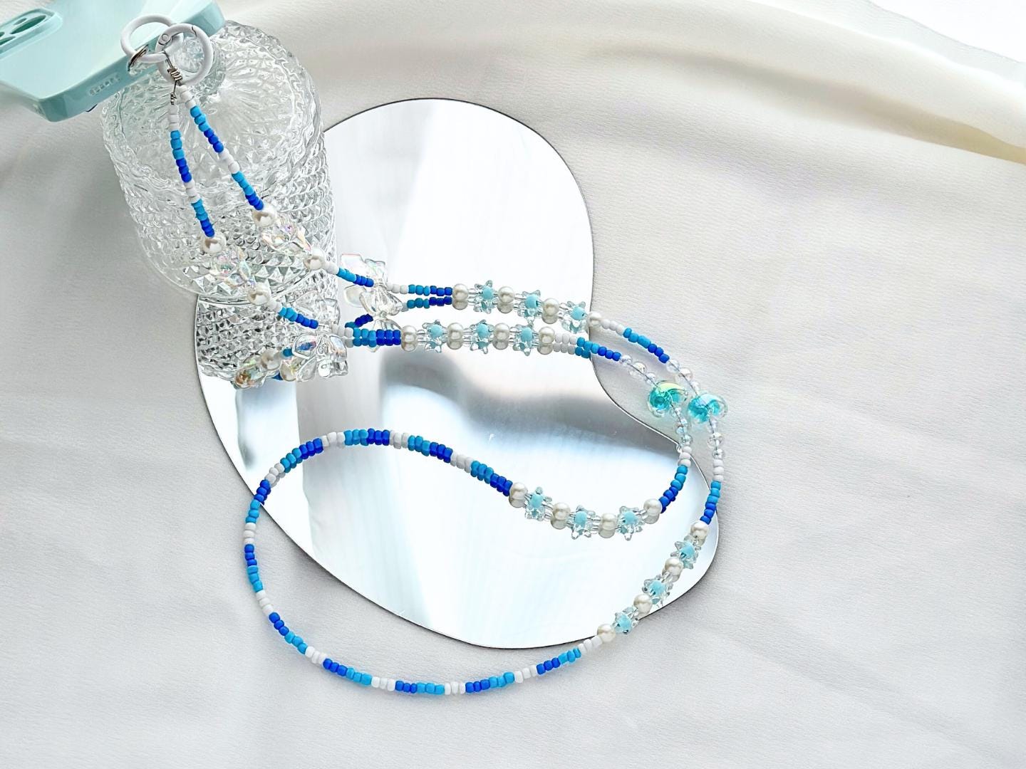 Handmade Crossbody Candy Beaded Phone Strap Blue&white.High-quality Y2K phone charm.Bridesmaid gifts.Universal fit anti-theft phone holder.