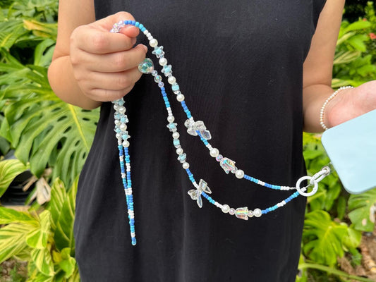 Handmade Crossbody Candy Beaded Phone Strap Blue&white.High-quality Y2K phone charm.Bridesmaid gifts.Universal fit anti-theft phone holder.