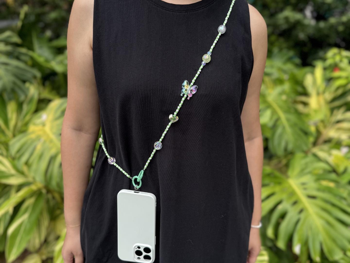 Handmade Crossbody Beaded Phone Strap | High-Quality Y2K Charm | Green & White | Bridesmaid Gifts | Party Favor