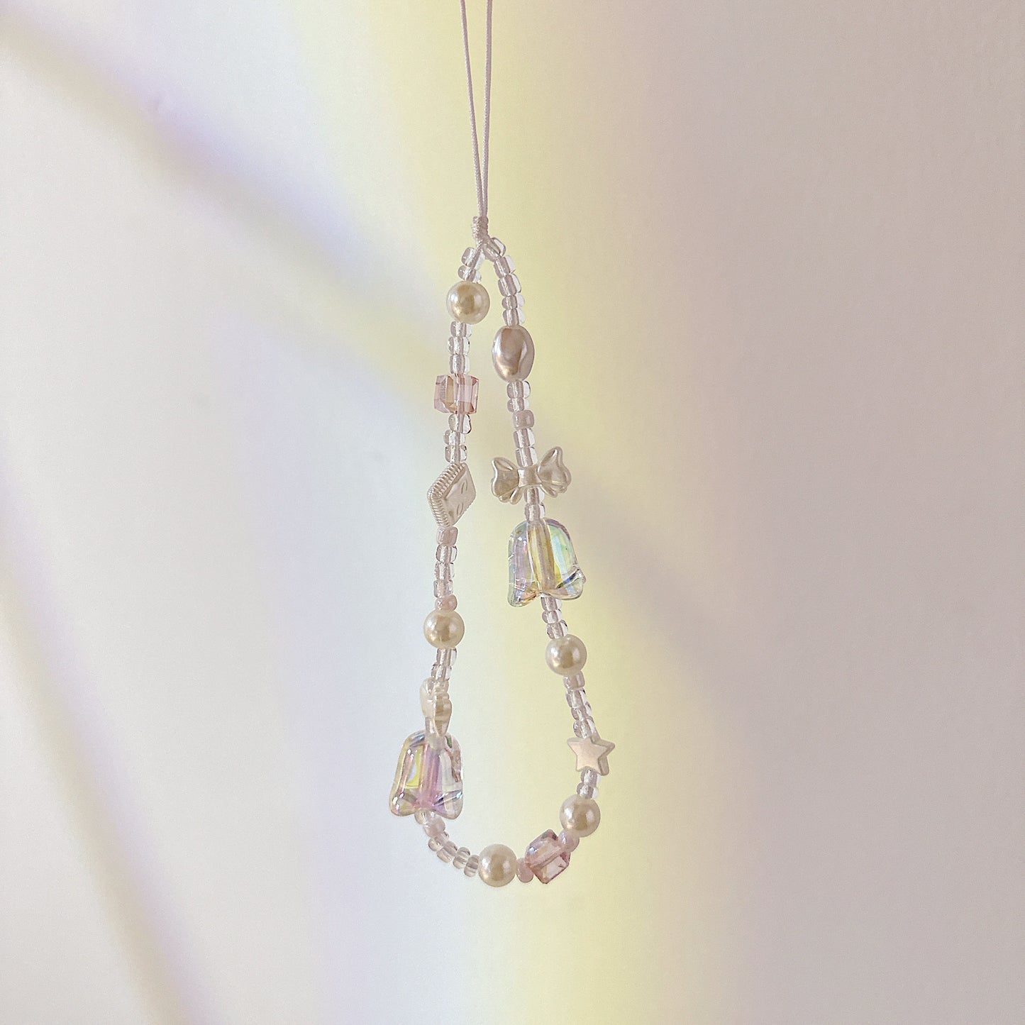 Cute Bluebell Bead Phone Charm White Crystal Star Phone Keychain Camera String Phone Wrist Strap Y2K charm Wristlet anti-theft Phone Tether