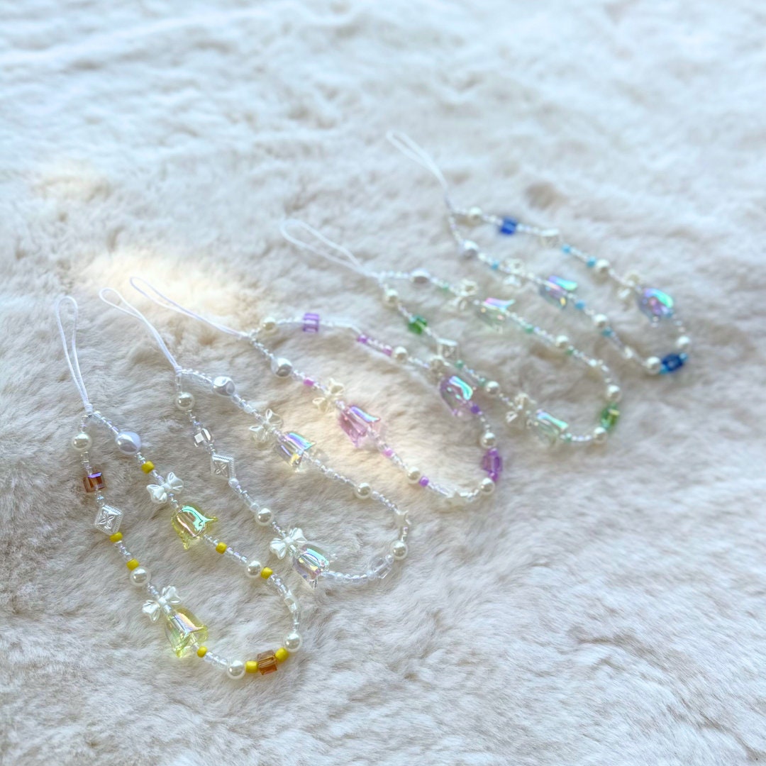 Cute Bluebell Bead Phone Charm White Crystal Star Phone Keychain Camera String Phone Wrist Strap Y2K charm Wristlet anti-theft Phone Tether