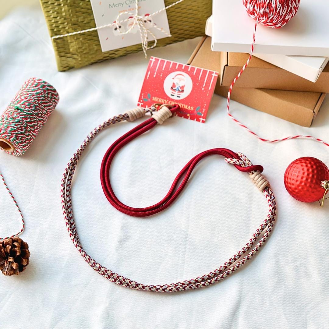 Handmade Rope Crossbody Phone strap.Christmas gift.Rope strap in 3 colors-Vibrant, Universal fit phone strap.festive gift.